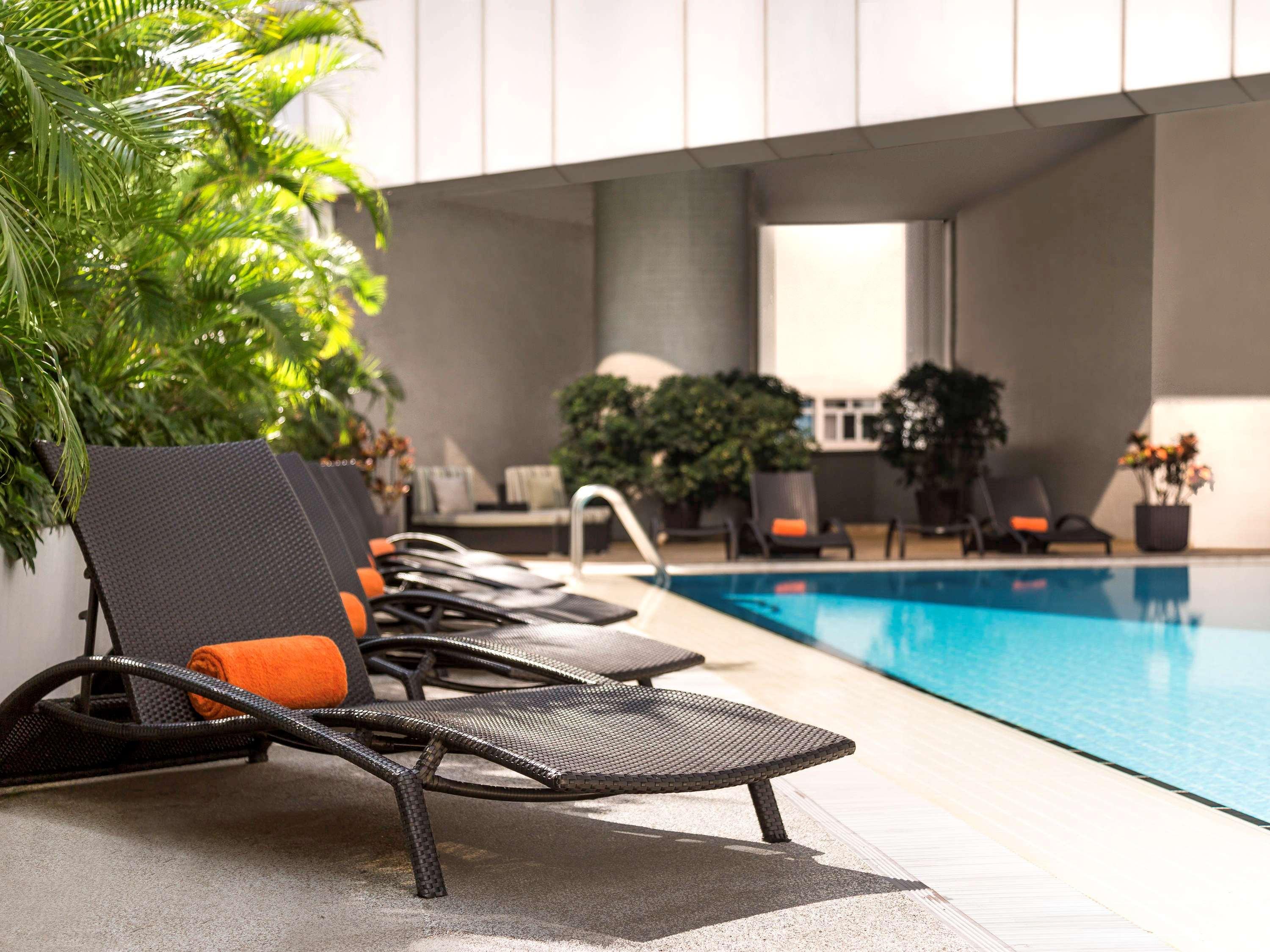 Novotel Century Khách sạn 4*