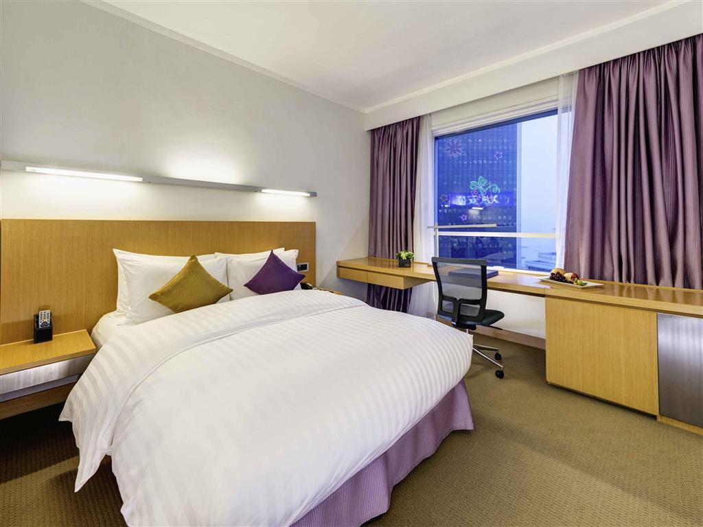 Khách sạn Novotel Century Hong Kong