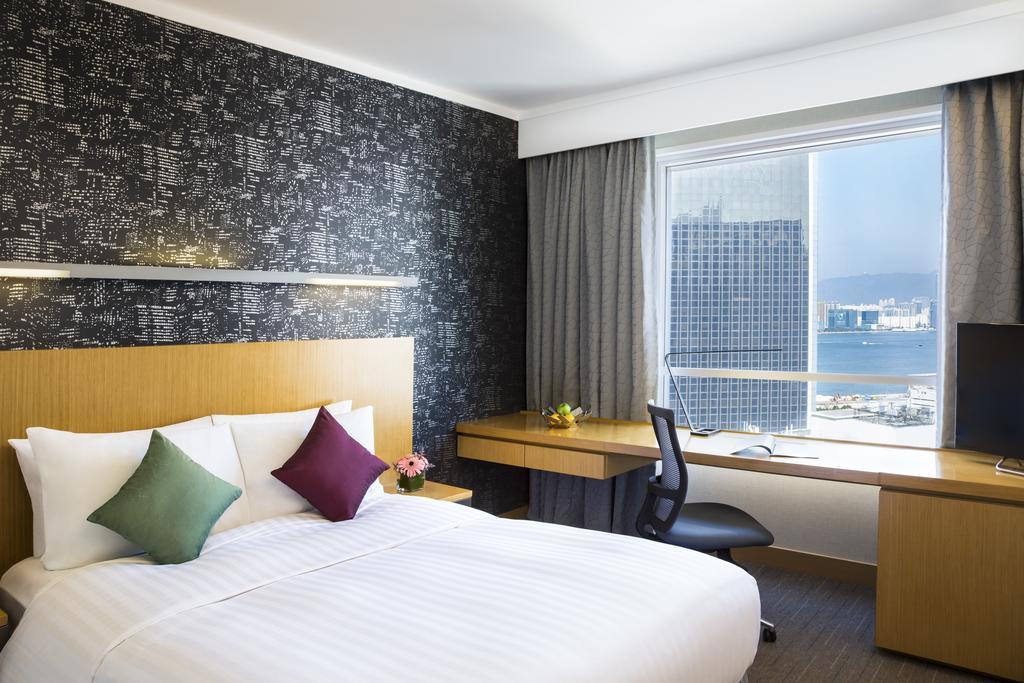 Novotel Century Khách sạn 4*